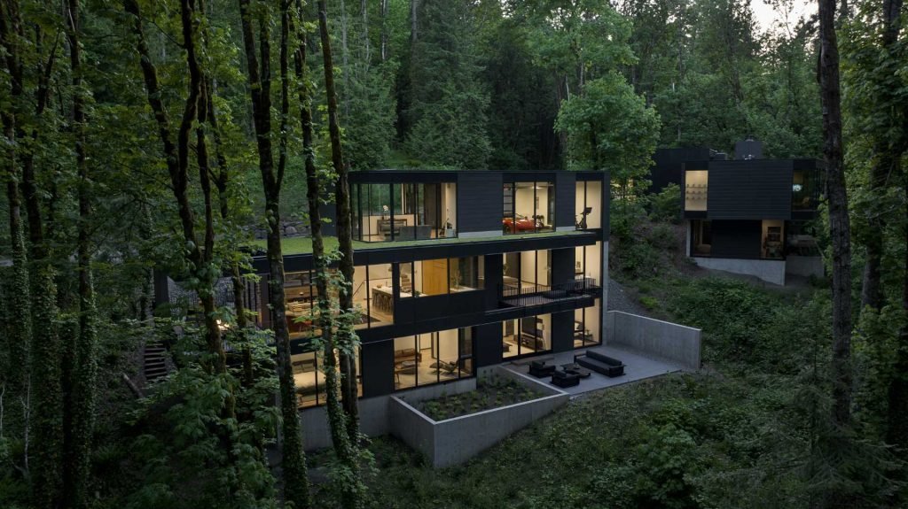 modern-black-house-steep-slope-forest-251023-1223-01